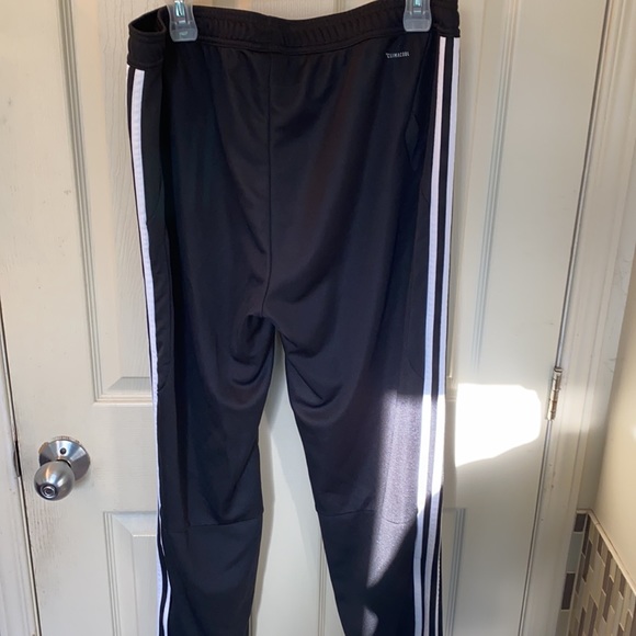 Workout pants - Picture 3 of 3